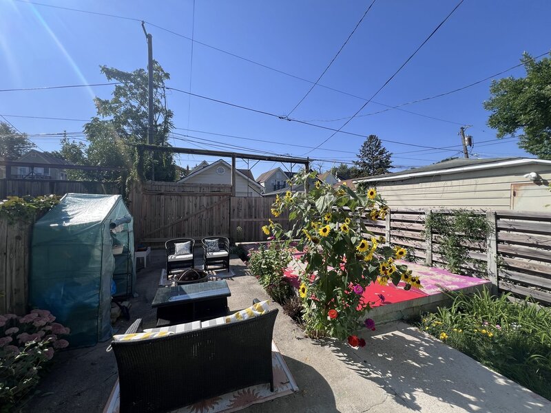 3735 W Palmer Street Chicago IL 60647
