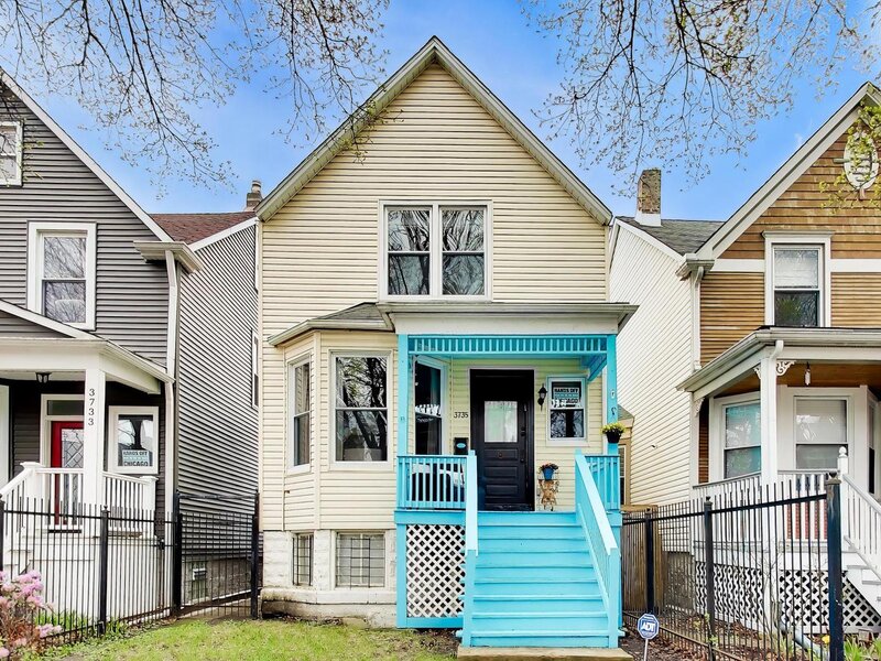 3735 W Palmer Street Chicago IL 60647