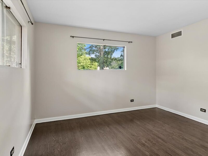 5346 Center Avenue Lisle IL 60532