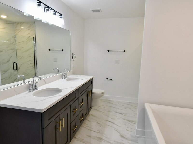19749 Savoy Street Lynwood IL 60411