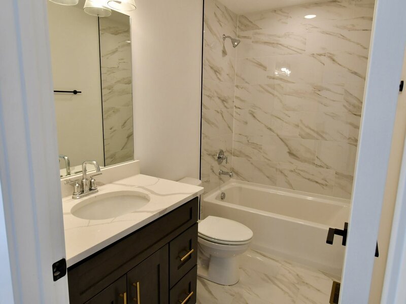 19749 Savoy Street Lynwood IL 60411