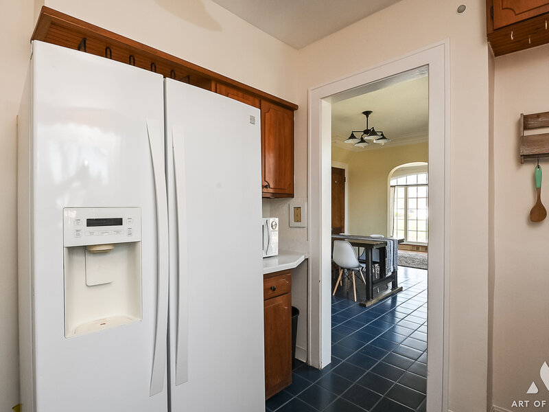 19 W Hattendorf Avenue Roselle IL 60172
