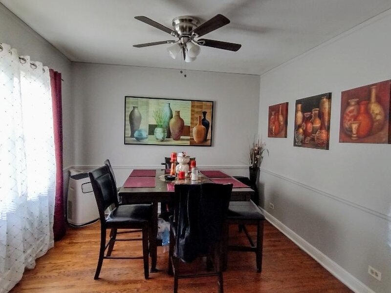 10841 S Vernon Avenue Chicago IL 60628