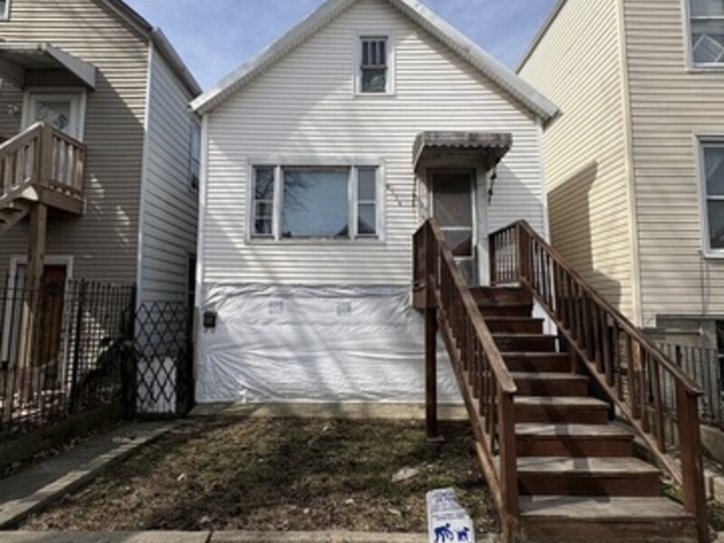 4534 S Honore Street Chicago IL 60609