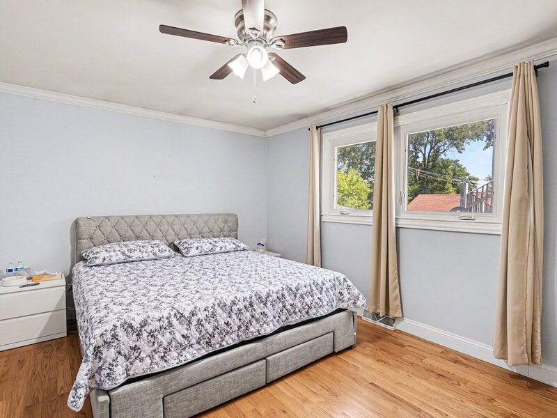 5858 W 88th Place Oak Lawn IL 60453