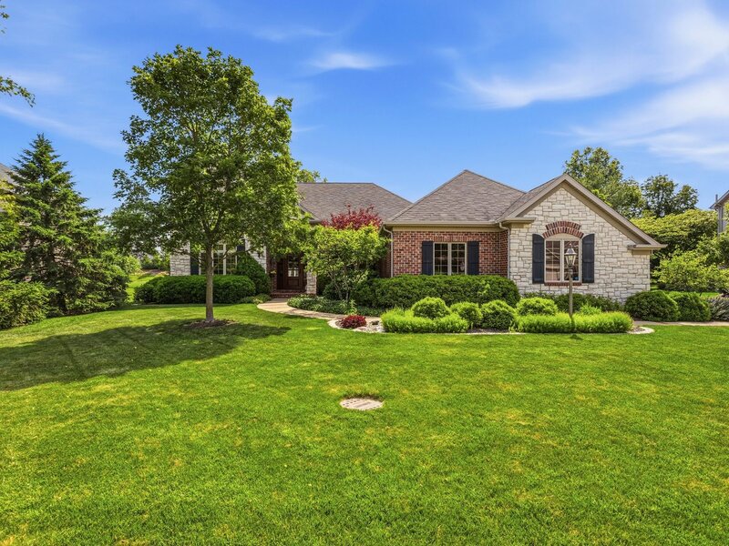 4706 Chestnut Grove Drive Champaign IL 61822