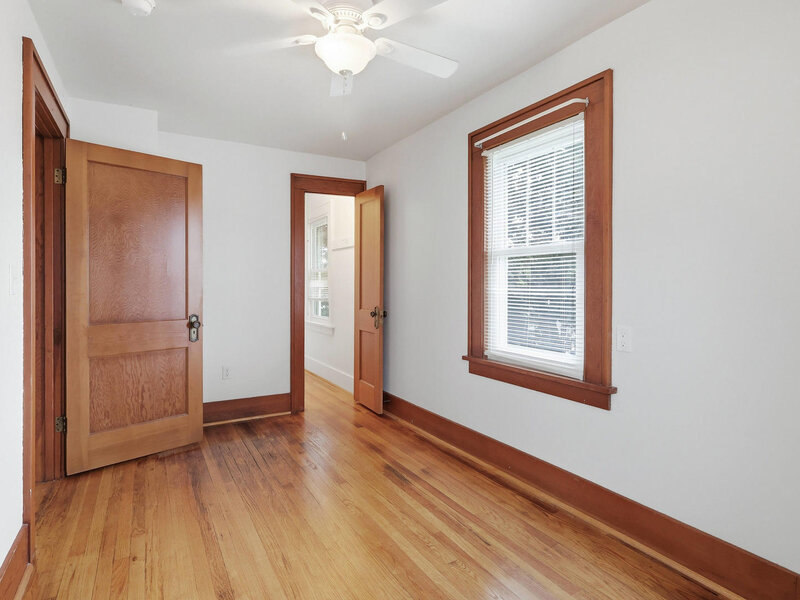 1608 Elm Street Davenport IA 52803