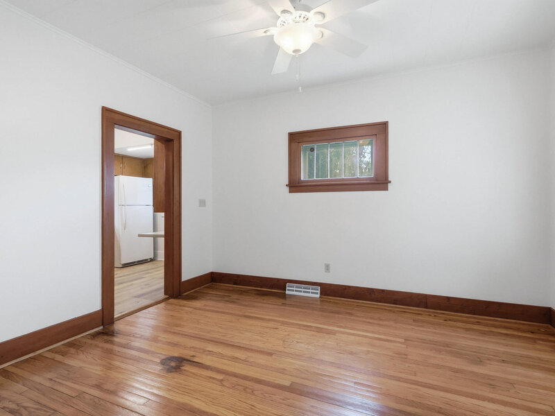 1608 Elm Street Davenport IA 52803