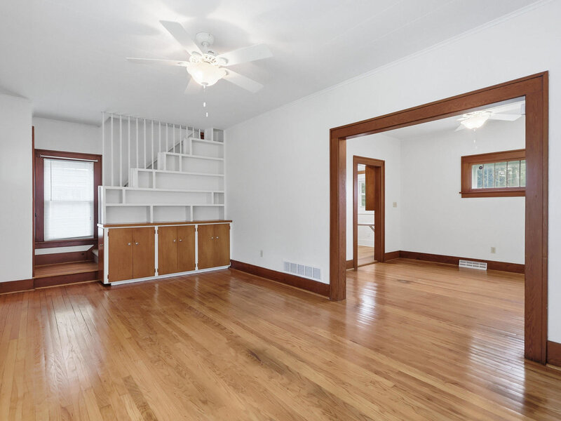1608 Elm Street Davenport IA 52803