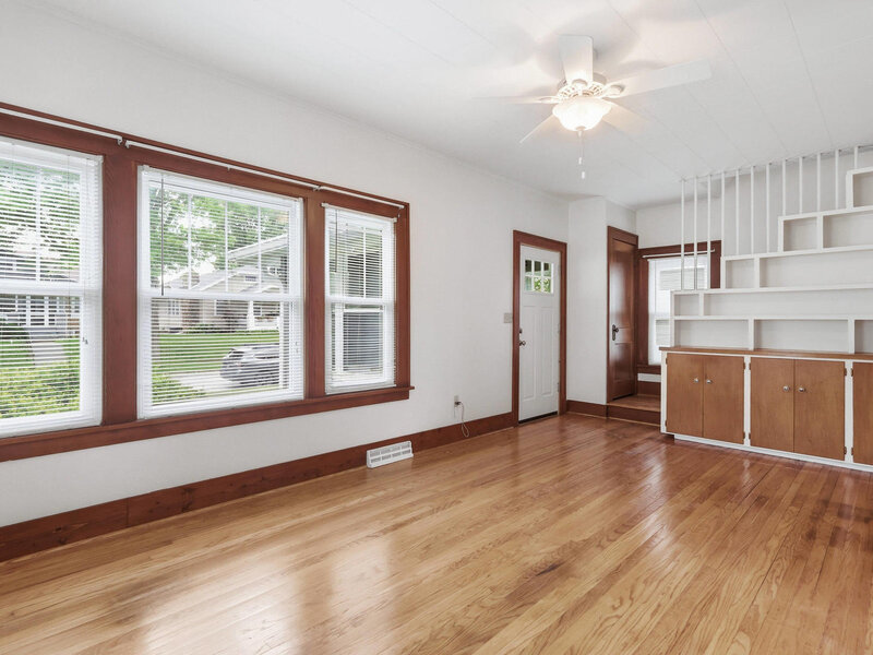 1608 Elm Street Davenport IA 52803