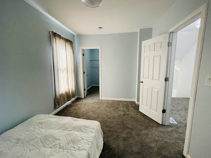 15736 Turlington Avenue Harvey IL 60426