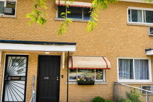 Photo of 7302 S Dorchester Avenue Chicago IL 60619