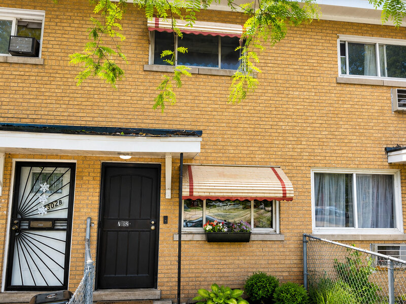 7302 S Dorchester Avenue Chicago IL 60619