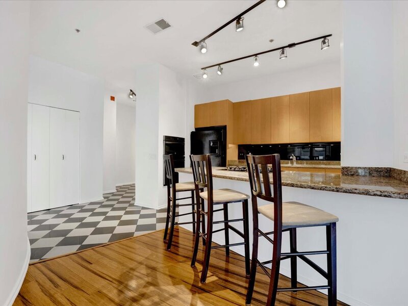 130 S Canal Street Chicago IL 60606