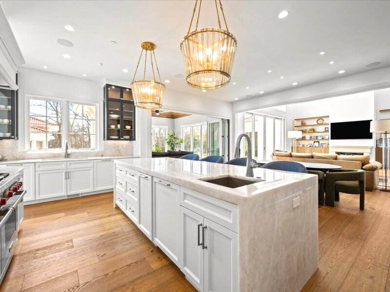 2665 Bentley Road Highland Park IL 60035