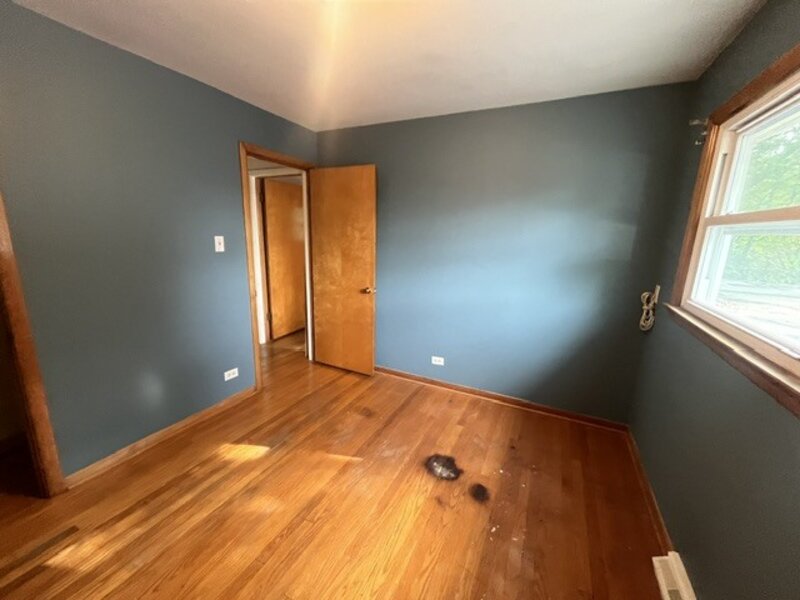 81 E Arquilla Drive Chicago Heights IL 60411