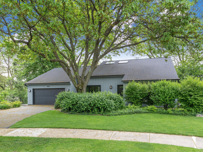 1925 Pine Road Lisle IL 60532