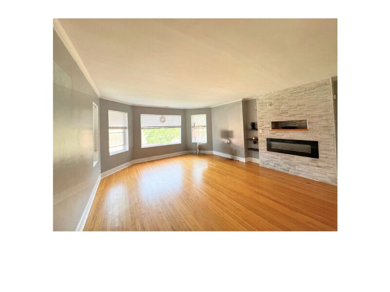 6926 S Paxton Avenue Chicago IL 60649