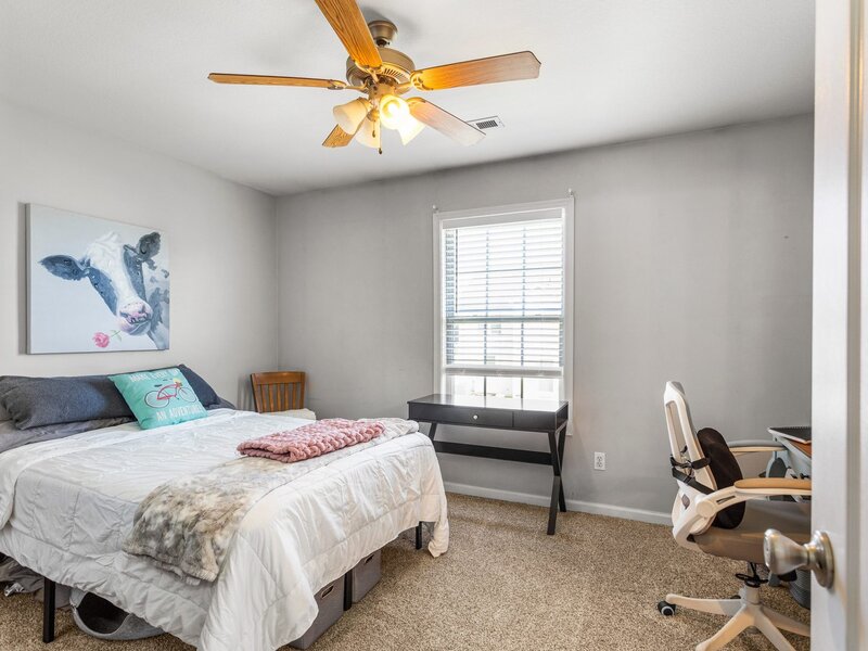 1704 Timber Wolf Lane Mahomet IL 61853