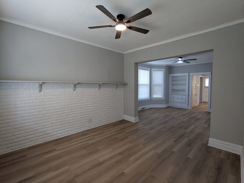 265 W 107th Street Chicago IL 60628