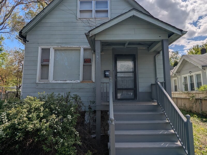 265 W 107th Street Chicago IL 60628