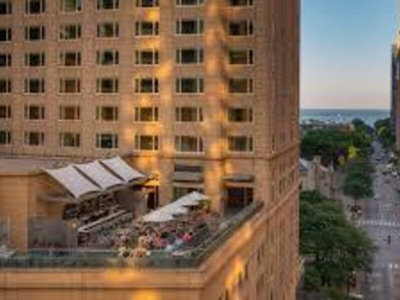 800 N Michigan Avenue Chicago IL 60611