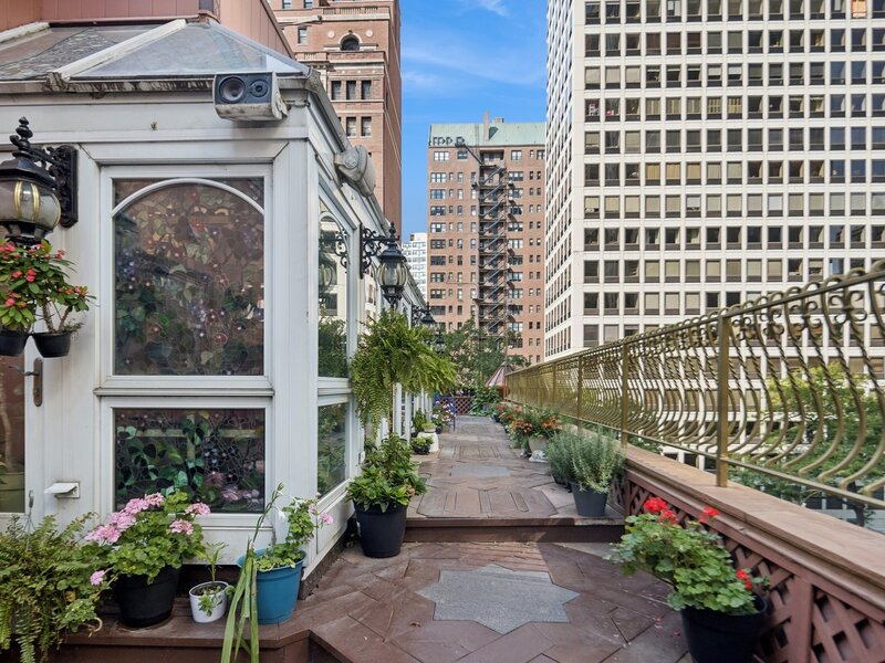 79 E Cedar Street Chicago IL 60611