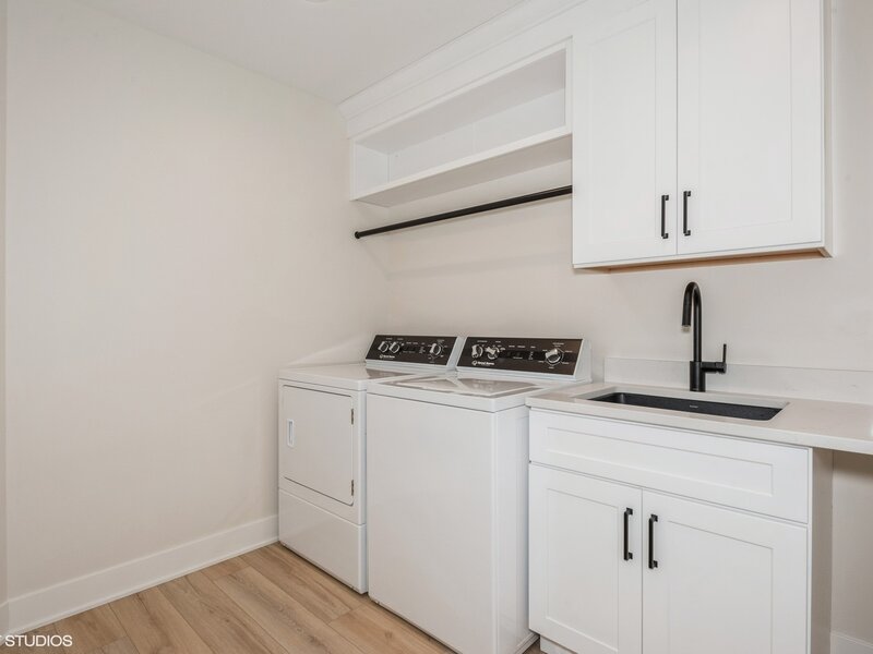 1 Farwell Street Carol Stream IL 60188