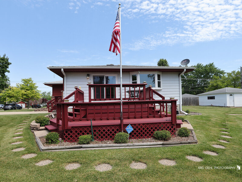 2019 Gilboa Avenue Zion IL 60099
