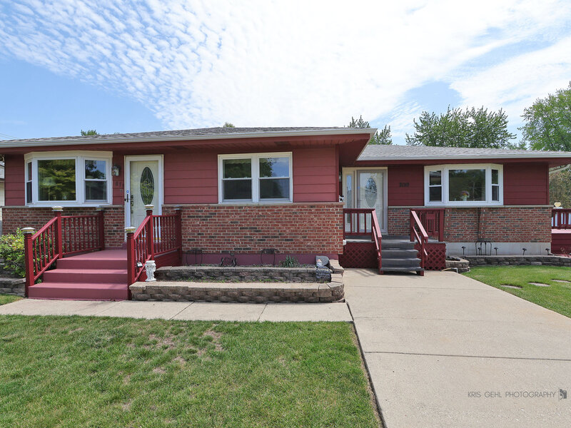 2019 Gilboa Avenue Zion IL 60099