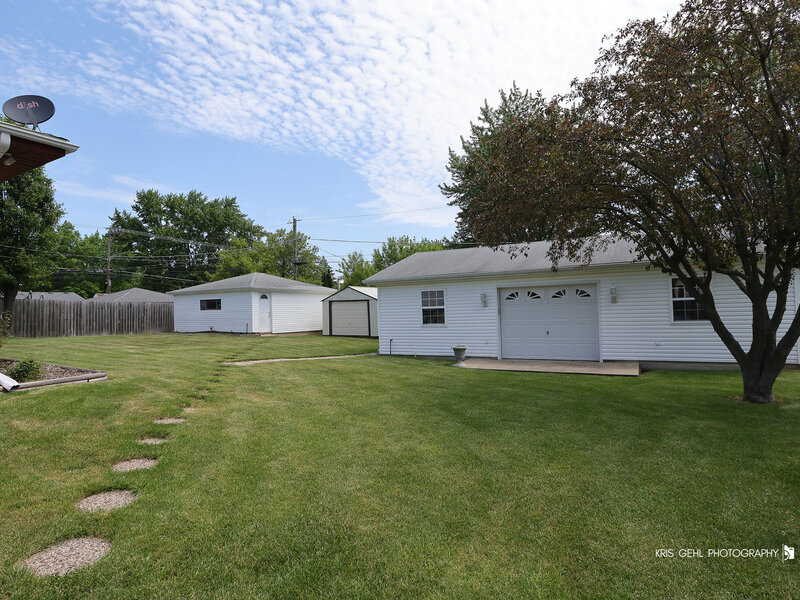 2019 Gilboa Avenue Zion IL 60099