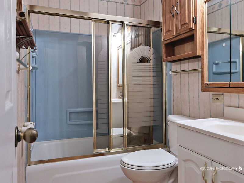 2019 Gilboa Avenue Zion IL 60099