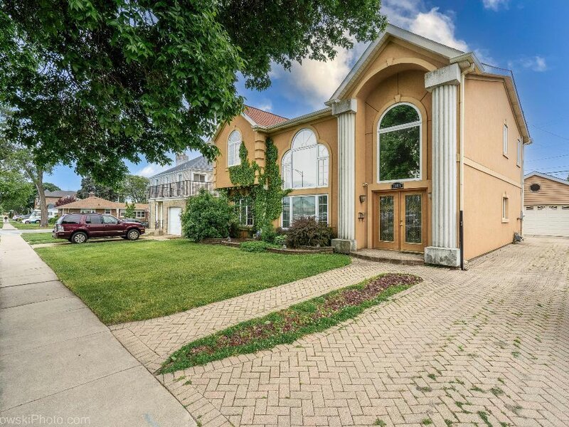 7305 W Foster Avenue Harwood Heights IL 60706