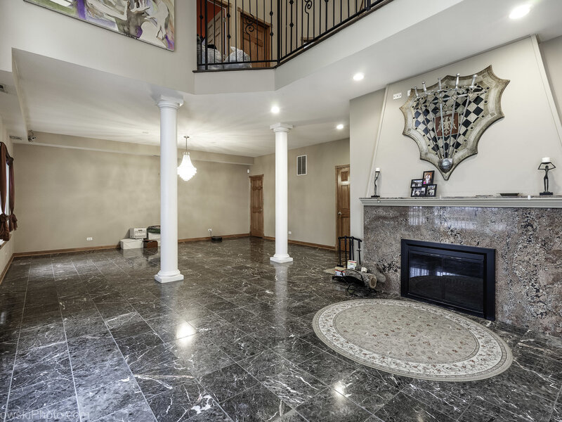 7305 W Foster Avenue Harwood Heights IL 60706