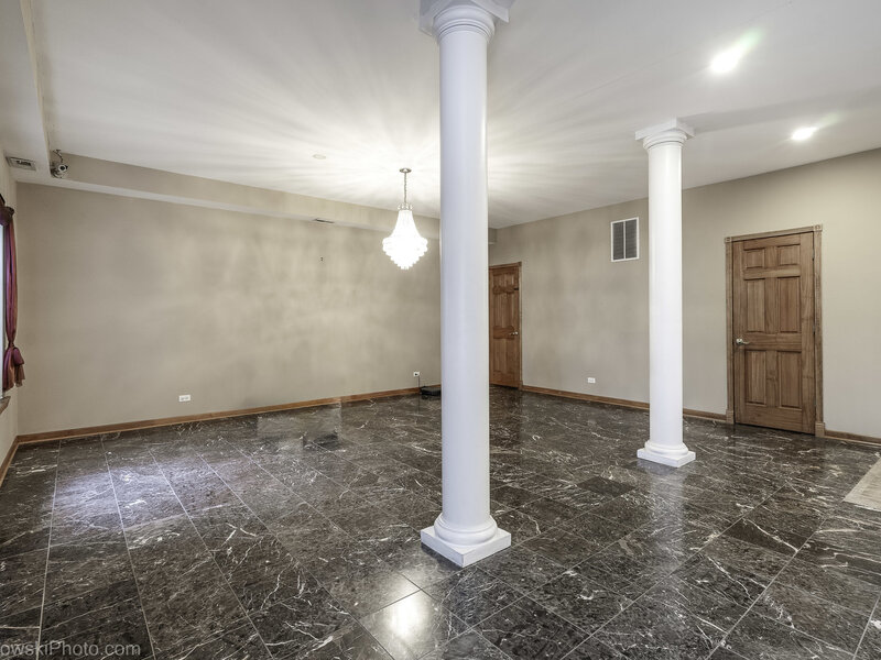 7305 W Foster Avenue Harwood Heights IL 60706