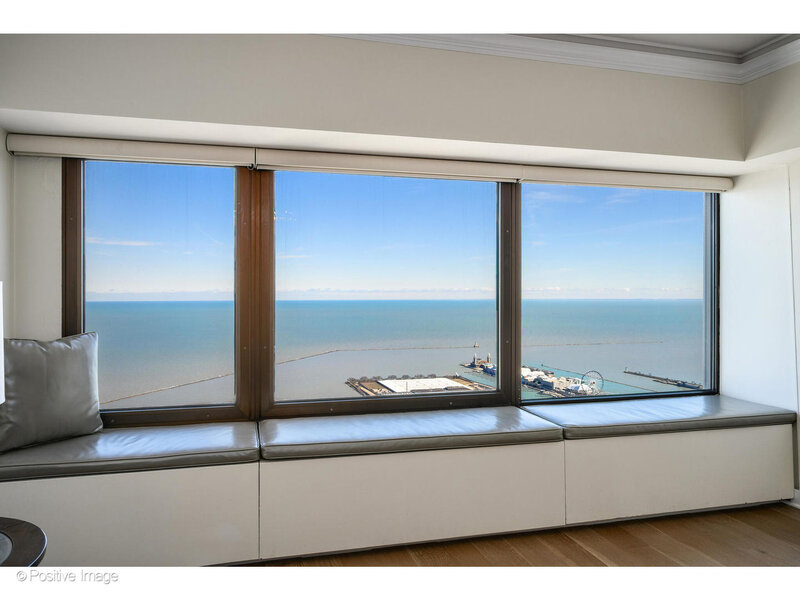175 E Delaware Place Chicago IL 60611