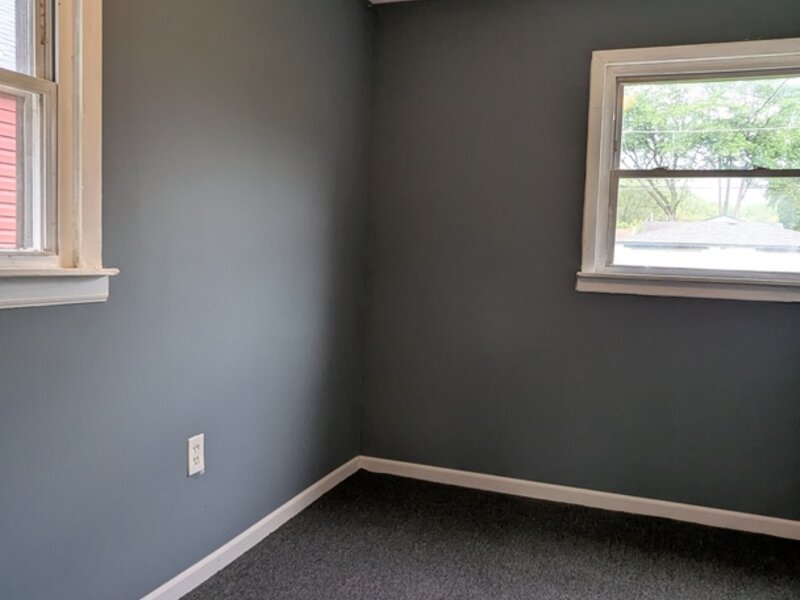 14136 S Hoxie Avenue Burnham IL 60633
