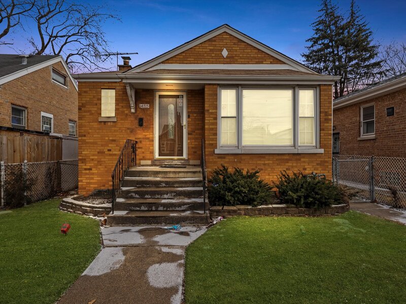 14315 S Lowe Avenue Riverdale IL 60827