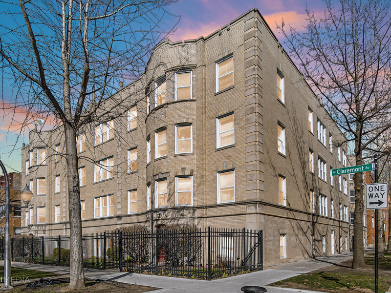 2316 W Rosemont Avenue Chicago IL 60659
