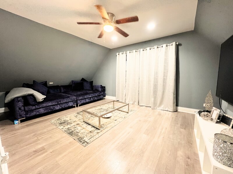 7714 S Marquette Avenue Chicago IL 60649
