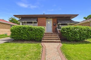 Photo of 51 51st Avenue Bellwood IL 60104