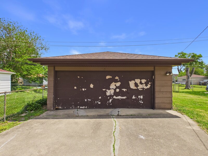 51 51st Avenue Bellwood IL 60104