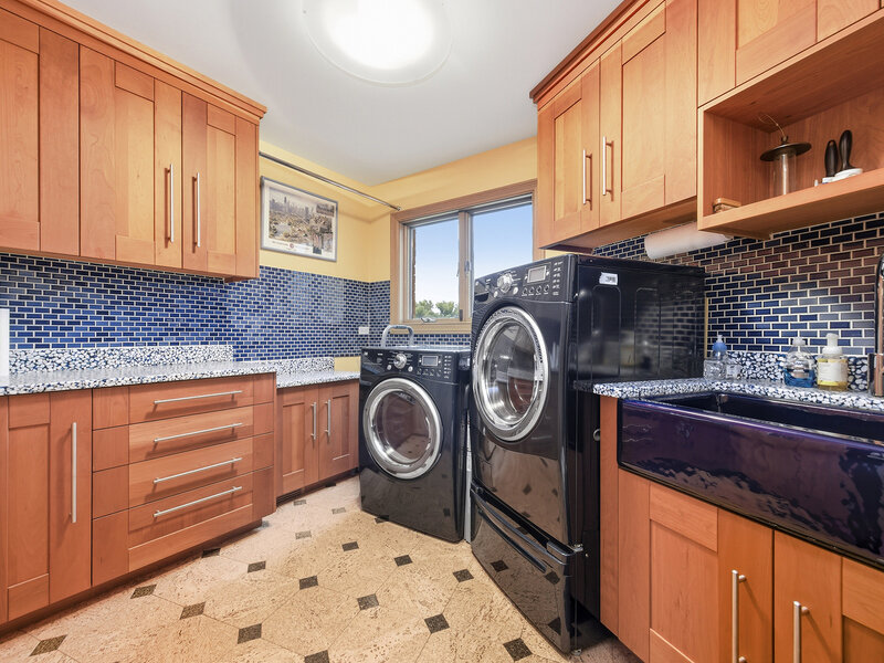 607 Berkshire Court Downers Grove IL 60516