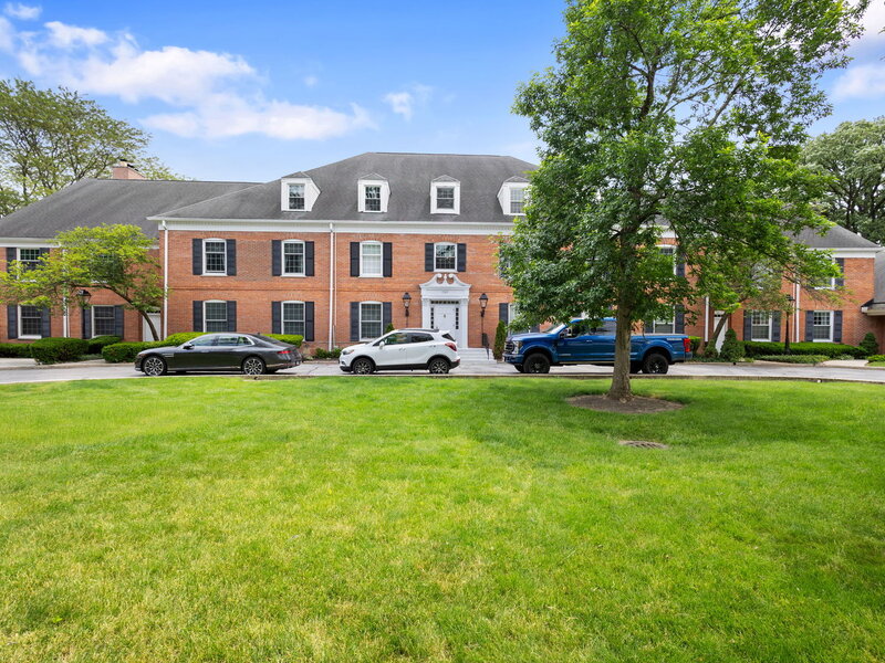 7323 Heritage Court Frankfort IL 60423
