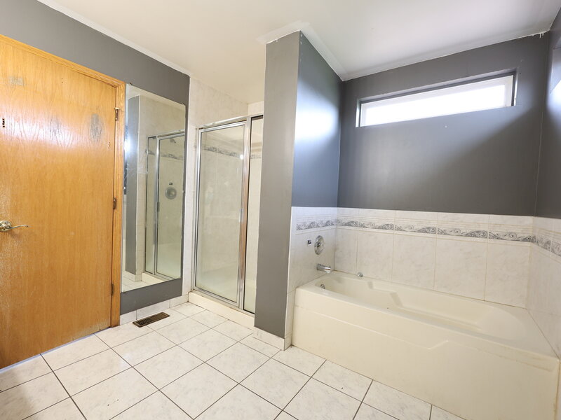 5011 Fairoaks Court Country Club Hills IL 60478