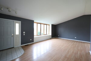 Photo of 5011 Fairoaks Court Country Club Hills IL 60478