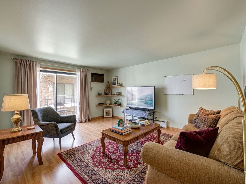 2325 N Neva Avenue Chicago IL 60707