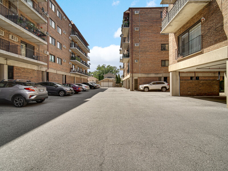 2325 N Neva Avenue Chicago IL 60707