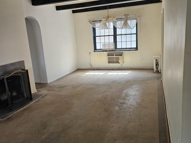 7855 S South Shore Drive Chicago IL 60649