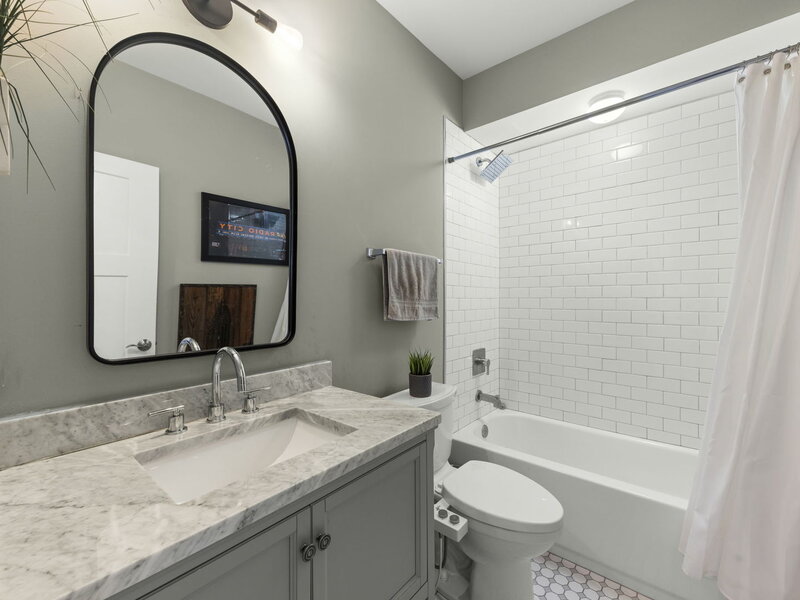 2416 Elmwood Avenue Berwyn IL 60402